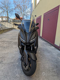 Yamaha x max 300 iron max