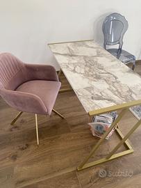 Scrivania, libreria e poltrona Westwing