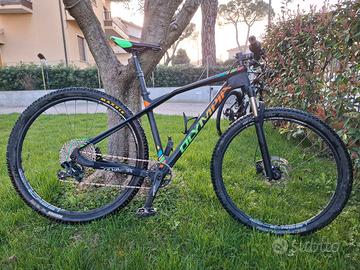 MTB Olympia Iron 29" - Carbonio - Montaggio Top