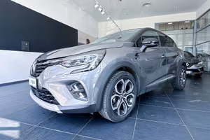 Renault Captur 1.6 e-tech full hybrid techno 145cv