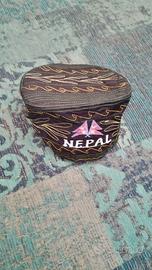 Copricapo fatto a mano Nepalese