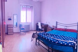 Stanza matrimoniale zona centralissima