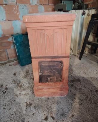 stufa in terracotta