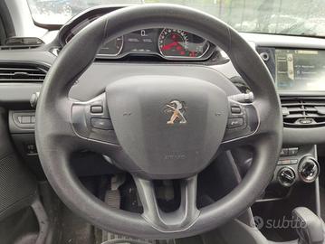 Volante PEUGEOT 208 del 2013