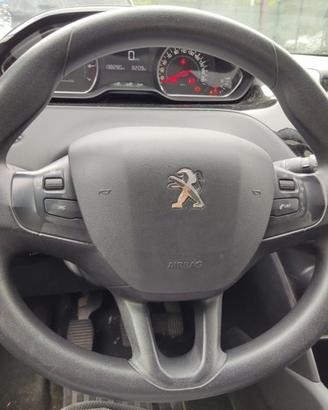 Volante PEUGEOT 208 del 2013