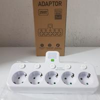 spina giabbatta a schuko con luce notturna €15