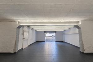 Marullina, garage di ampia metratura e versatilità