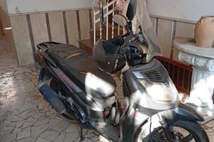 scooter Keeway Outlook 150