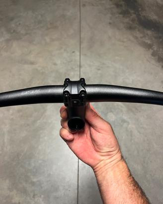 Manubrio MTB lung 800