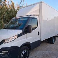 Iveco Daily furgone sponda Euro 6 🚩