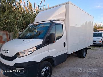 Iveco Daily furgone sponda Euro 6 🚩