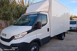 Iveco Daily furgone sponda Euro 6 🚩