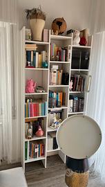 Libreria modulare bianca