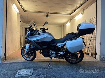BMW F 900 XR immatricolata nel 2023.