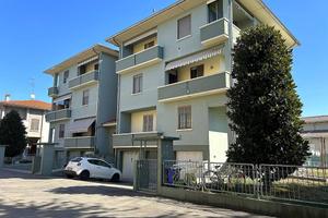 Appartamento di 90 m² con 3 locali e box auto a Sa