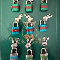 9 lucchetti con chiave Vintage made in Germany