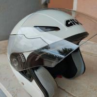 Casco jet GIVI 