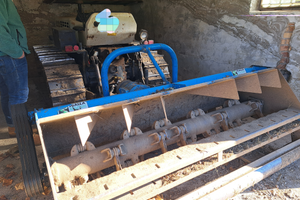 Trattore Lamborghini con trincia