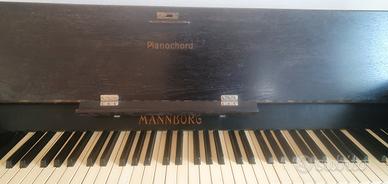 pianoforte verticale d'epoca