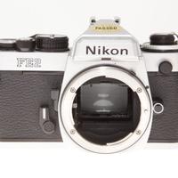 Nikon FE2 cromata