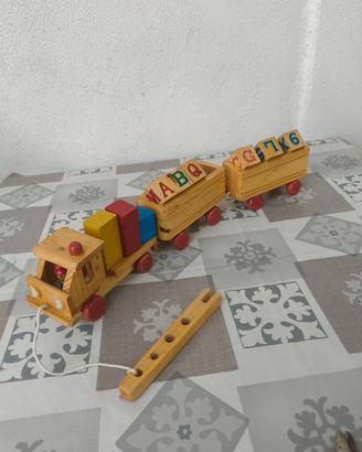trenino in legno anni 60