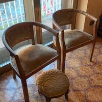 Poltroncine a pozzetto con poggiapiedi
