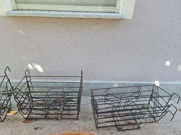 Supporti vasi da ringhiera balcone in ferro