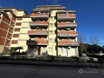 3 LOCALI A COMACCHIO