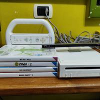 WII console completa con 4 giochi originali 