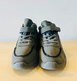 sneaker alte grigie velcro 29