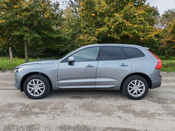 Volvo XC 60 XC60 B4 (d) AWD Geartronic Momentum