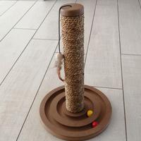 Albero Tira graffi con gioco per gatti .mis. 50 cm