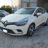 Renault Clio 1.2 75CV 5 porte Zen