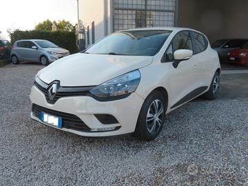 Renault Clio 1.2 75CV 5 porte Zen