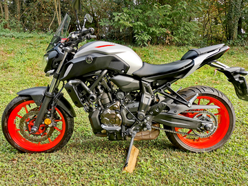 MT 07 ver 2020 praticamente nuova