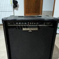 amplificatore behringer per basso