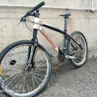 CANNONDALE 26" FULL CARBON FORCA FATTY