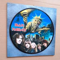 Vinile 33 giri a quadro omaggio agli Iron Maiden 