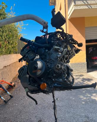 Motore duke 1290