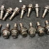 viti ruota per peugeot 206 anni 2000