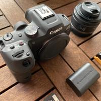 Canon R7