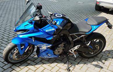 Suzuki GSX 8R