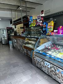 Bar, pasticceria, gelateria, pizzeria