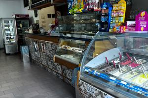 Bar, pasticceria, gelateria, pizzeria