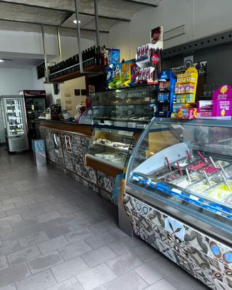 Bar, pasticceria, gelateria, pizzeria