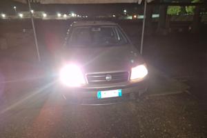 PUNTO 1.2 8V FANALONA ANNO 2004