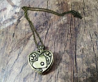 Collana Scrigno Cuore Inciso SI APRE