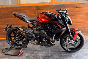 Mv Agusta Brutale 800 RR 2024