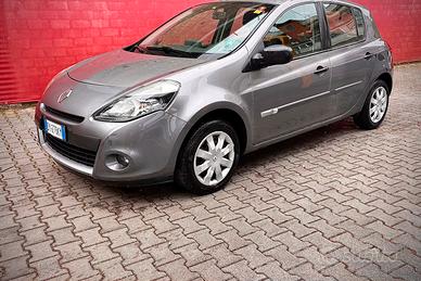 Renault clio 1.2 benzina