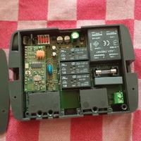 Cardin RADA2FNA – Ricevitore radio 2 canali 433MH